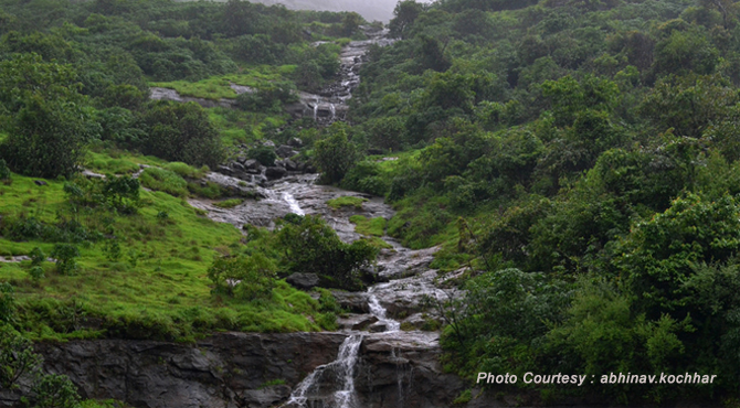 Khandala ghat hi-res stock photography and images - Alamy