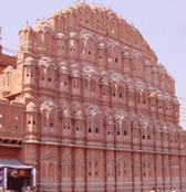 Hawa Mahal from the road side